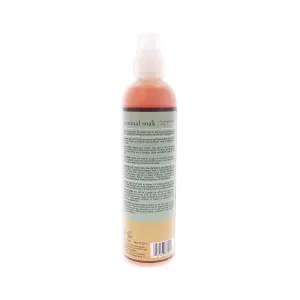 Cuccio Naturale Scentual Soak - Creamy, Liquid Wash for Mani-Pedi - No Parabens - Soften, Cleanse and Hydrate Skin - Anti-Aging Solution - Use On Hands, Body and Feet - Pomegranate and Fig - 8 Oz
