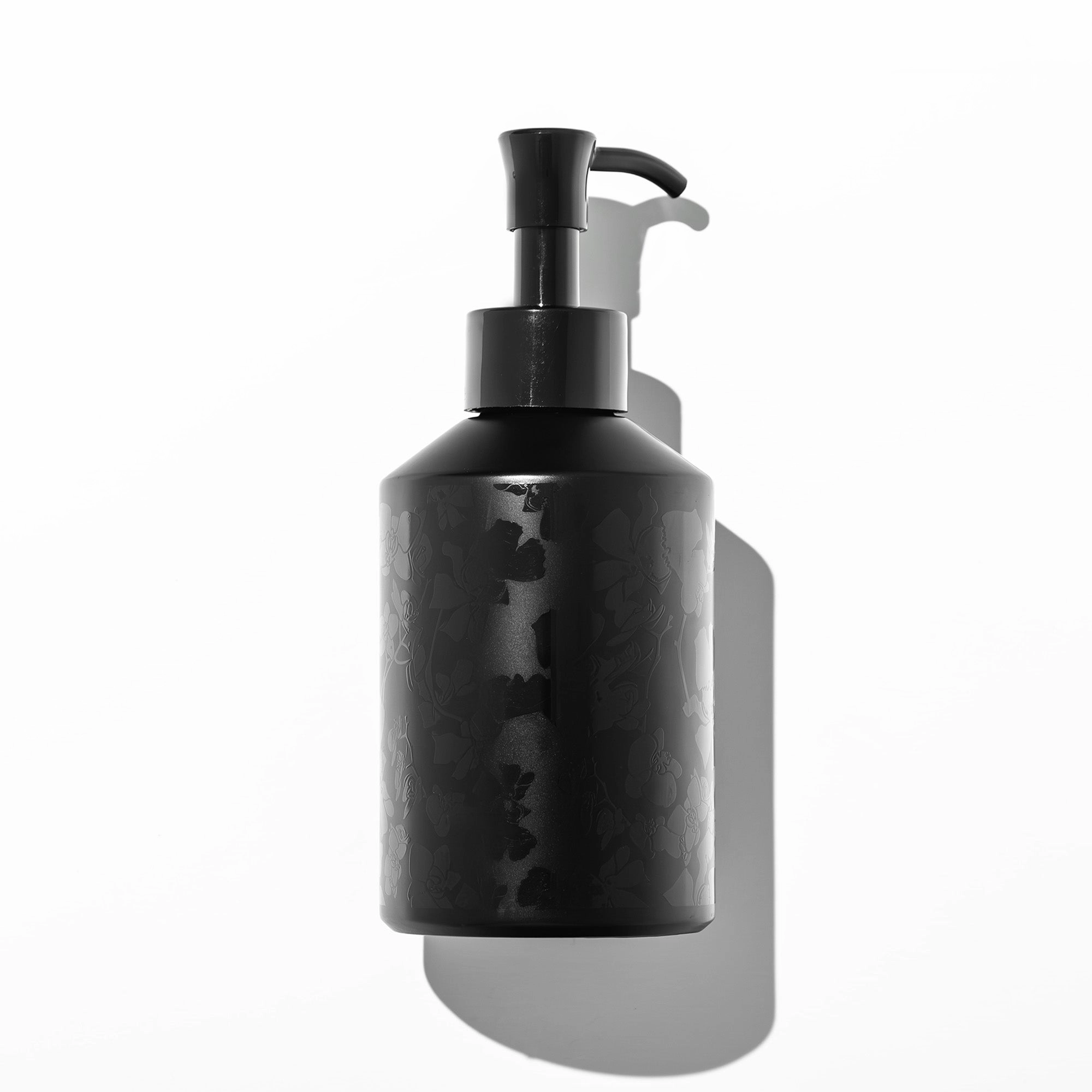 Essence Noir™ Cleanser