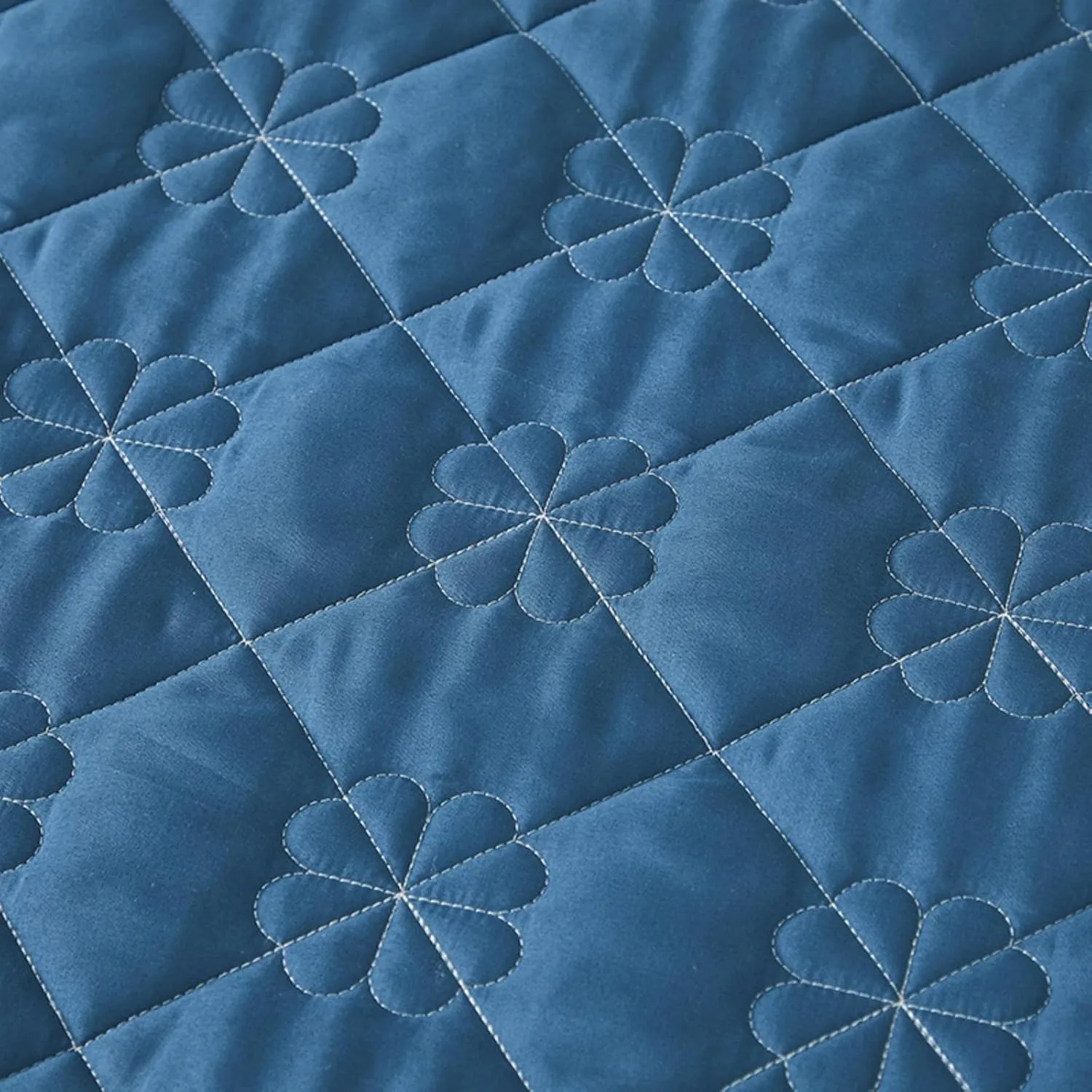 Extra Deep Pocket Fitted Sheet|Soft Breathable Bed Sheet|Non-Slip Non Pilling Protective Cover for Bed Mattress|Warmth Cotton Bedding Sheet|18”-24” Quilted Fitted Sheet (Dark Blue, King)