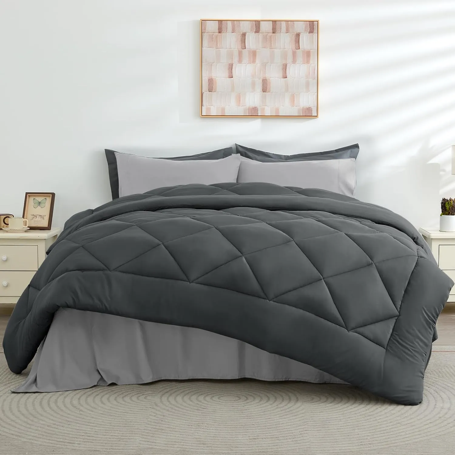HEVUMYI Oversized Queen Comforter Set - 7-Piece All Season Bed in a Bag Oversized Queen, Ultra Soft Bedding Set with Comforter, Flat Sheet, Fitted Sheet, Pillowcases, Dark Grey & Light Grey