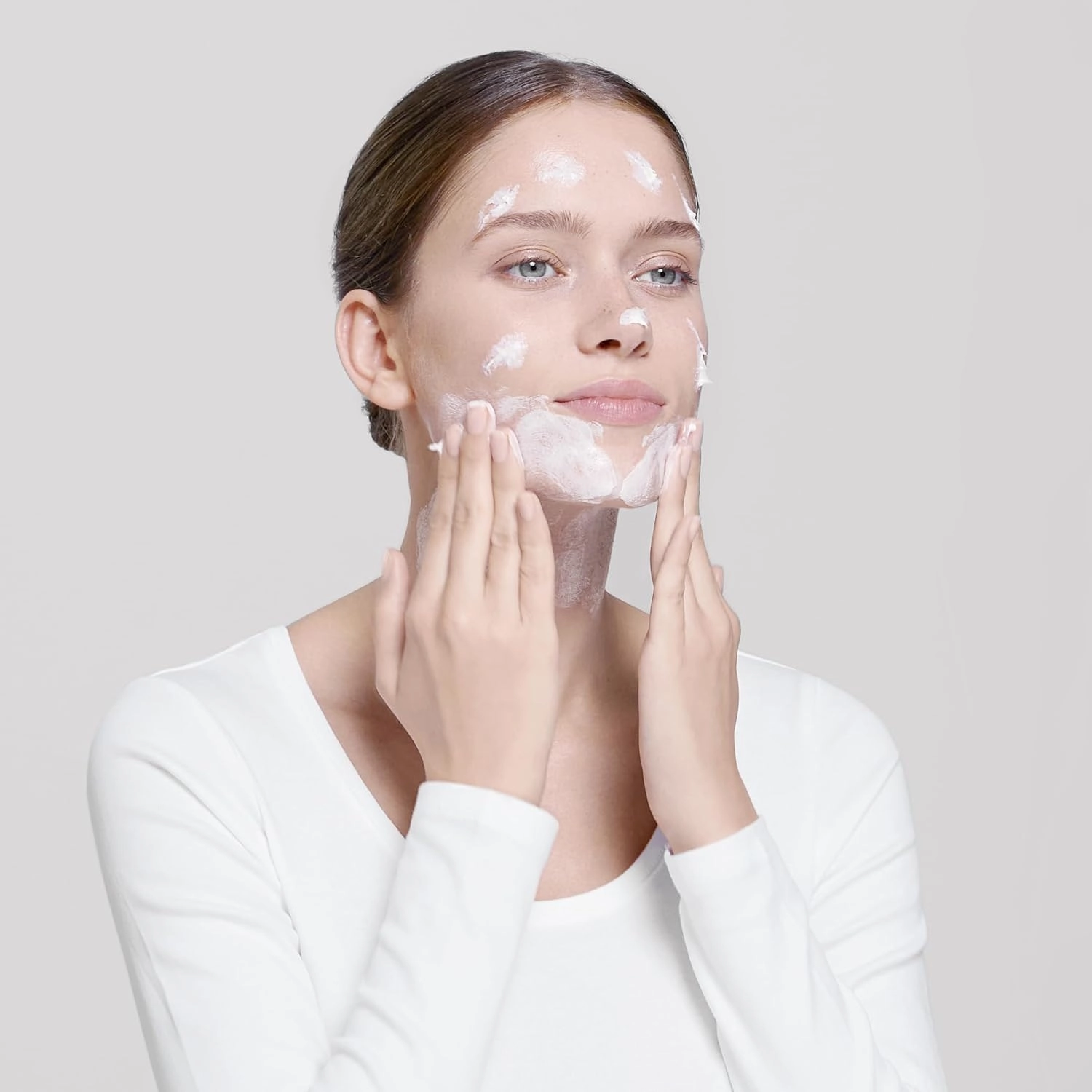 Institut Esthederm - Osmoclean - Gentle Deep Pore Cleanser - Facial cleanser - Reduce Pore Appearance - All Skin Types