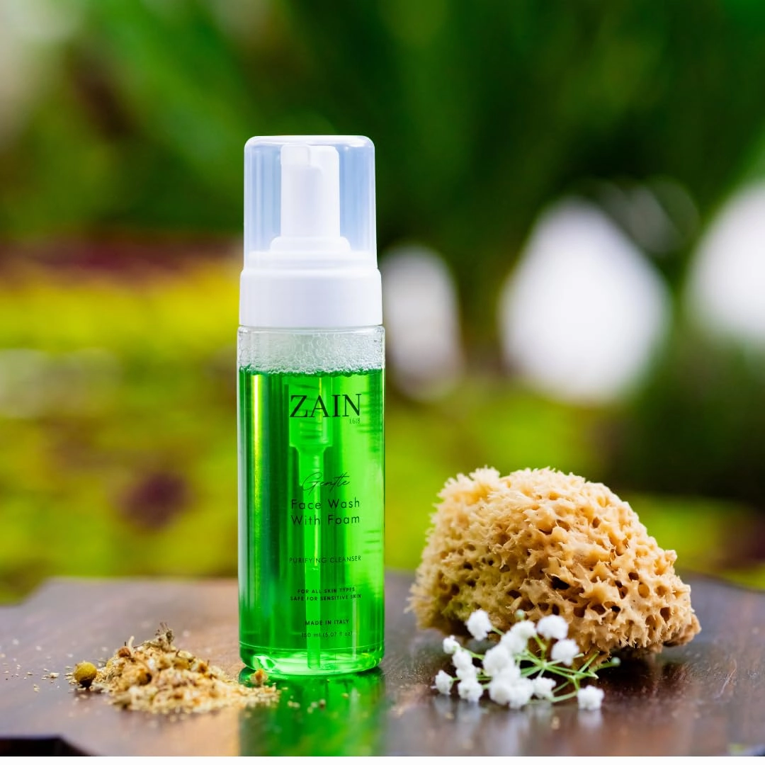Natural Gentle Vegan Face Wash With Chamomile, Calendula. For All Types Of Skin. Safe for Sensitive Skin (Unscented, 5.07 oz) with (PH Level 4.5)