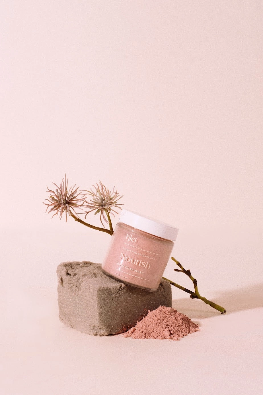 NOURISH Coconut Milk & Chamomile Pink Clay Mask