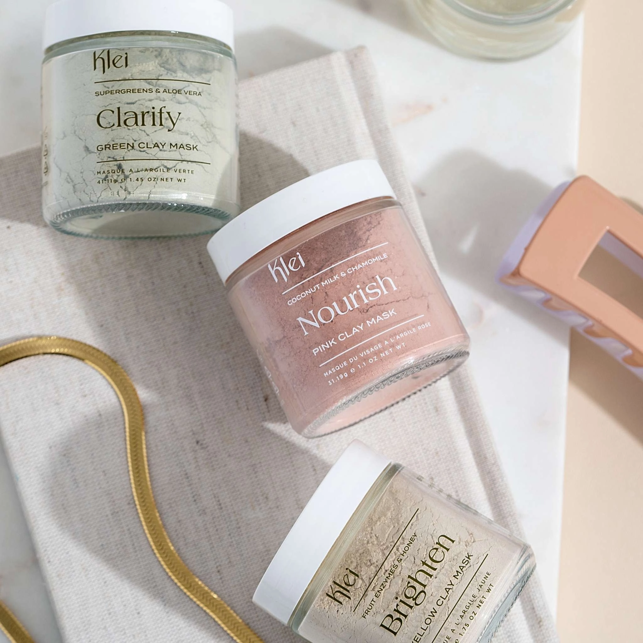 NOURISH Coconut Milk & Chamomile Pink Clay Mask