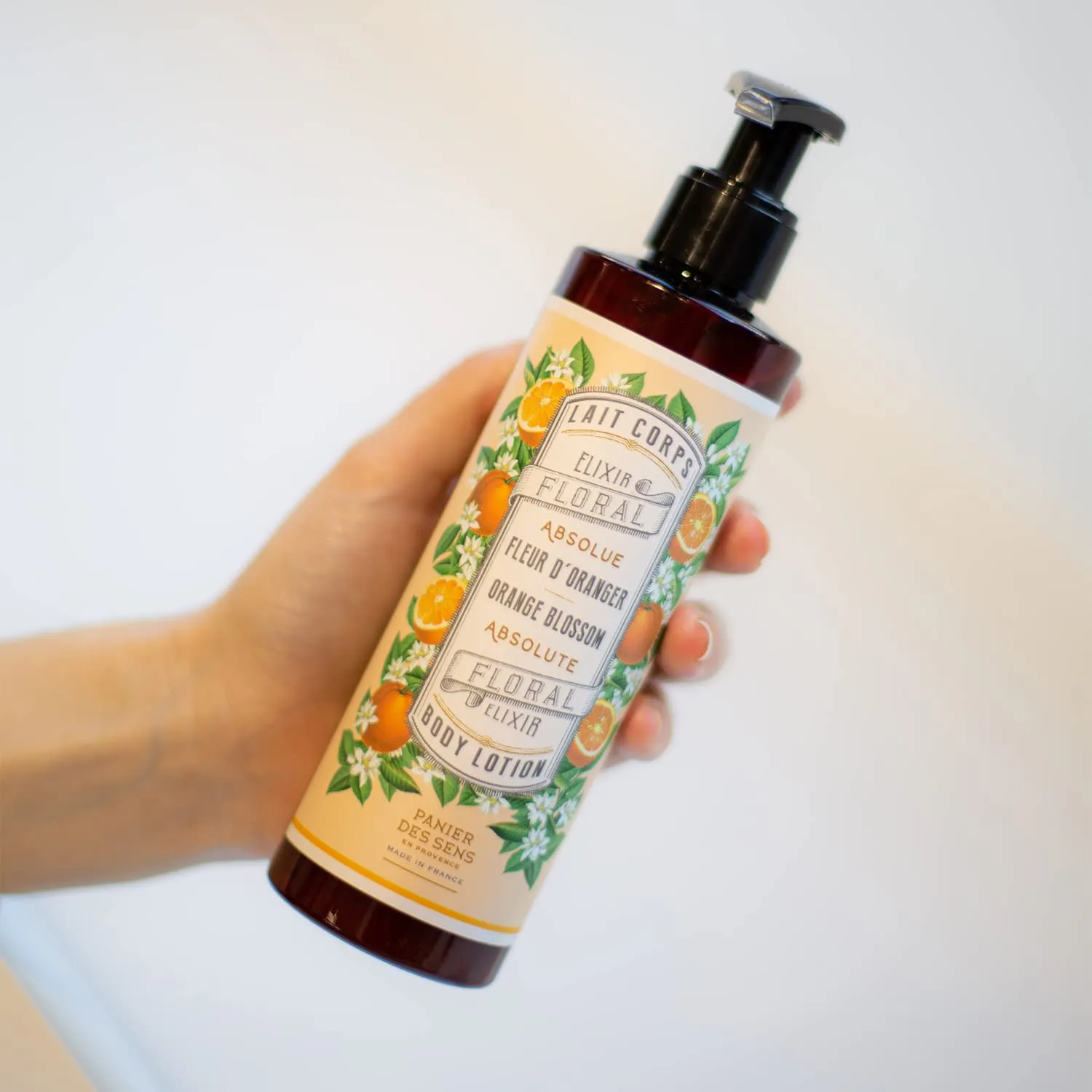 Panier des Sens –Orange Blossom Hand & Body Lotion for Dry Skin - Hydrating Body Cream for Women - Nourishing Fluid Body Moisturizer Shea Butter & Olive Oil 97% Natural Ingredients Body Care 8.45 Floz