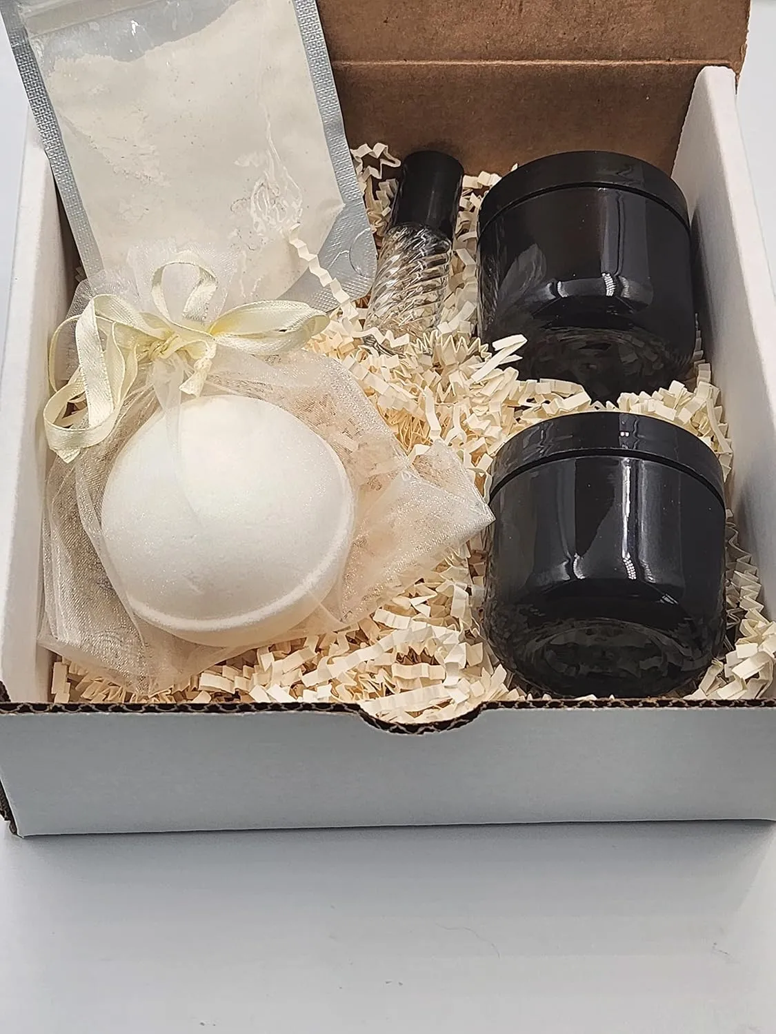Spa Kit, All-Natural, Gift Box Includes Luxurious Coconut Milk Bubble Bath, Whipped Soap Scrub, Body Butter, Coconut/Clay Facial Mask, Roll On, Girlfriend, Wife, Mom (5 Piece Set) (Flowers Bomb)